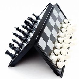 Chess Games International Chess Folding Magnetic Plastic Chessboard Board Game Portable Kid Toy Portable Set 20cm 231031