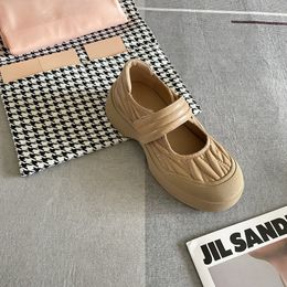 miui high-quality Casual Shoes European Fashion Brand Early Spring New Big Head Thick Sole Lefu Shoes