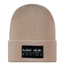 Designer Beanie Winter Mens Cap Italian Trendy Warm Hat Classic Men's Fashion Stretch Wool Hats Men Women W-2