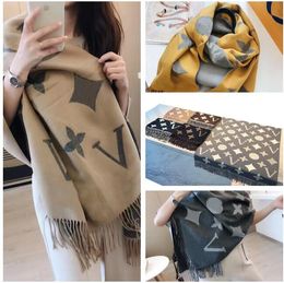 Luxury Cashmere Scarf Women Winter Warm Shawls and Wraps Designer Horse Print Bufanda Thick Blanket Scarves