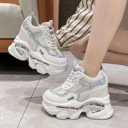 Dress Shoes Rimocy White Laser Chunky Sneakers Women Spring Autumn Fashion Platform Shoes Woman Fashion Thick Sole Hidden Heels Sports Shoes 231030