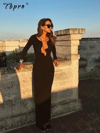 Basic Casual Dresses 2023 Summer Women s Sexy V Neck Black Tight Maxi Dress Elegant Female Long Sleeve Autumn Evening Club Party 231031