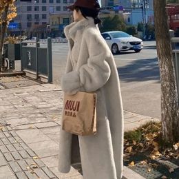 Women's Fur 2023Winter Women High Quality Faux Coat Luxury Long Loose Lapel OverCoat Thick Warm Plus Size Female Plush C33