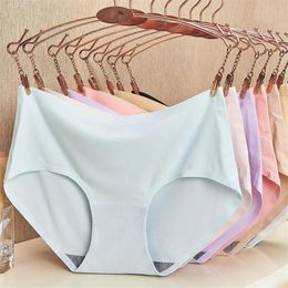 Seamless Underwear Panties Woman Ice Silk Mid-waist Sexy Large Size Lady's Triangular Summer Mesh Permeability Women's2914