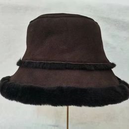 New wide brimmed leather dome fur one hat winter basin hat fisherman hat cylinder everything warm fashionable hat