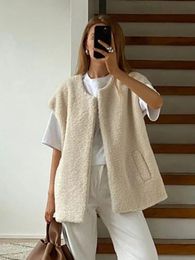 Women s Vests Solid Plush Vest Waistcoat Jacket Retro Sleeve Cardigan Coat For Women 2023 Autumn Winter Pocket Wool Cashmere Female s Tank Top 231031