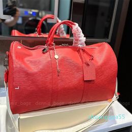 Designer Duffel Bags Travel Bag Autumn and Winter New Fashion Keep Leather Mens Handbags Womens Shoulder Cross Body