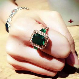 Fashion Genuine Austria Crystal Luxury Classic Rectangle Green Stone Ring Square Red Cz 4 Prong Vintage Women Jewellery T1906292614