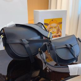 Saddle Bag Designer Bags For Women Famous Brand Travel Crossbody Handbag Shoulder Backpack Casual Handbags Luxury Shopping Wallet