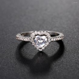 Cluster Rings Elegant Cubic ZIrconia Crystal Heart Ring White Gold Colour Vintage Jewellery Wedding Accessories For Women Anillos Anel