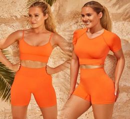 2022 New Summer Shorts Yoga Outfits woman Sports 2pcs Suit Psh Up Workout clothes Set High Stretch Polyester Ladies Ribbed Fitne1931657