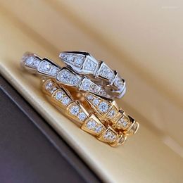 Cluster Rings 2023 Fashion Snake Rhinesontes Zircon For Women Anniversary Party Girl Gift Trendy Open Bone Index Finger