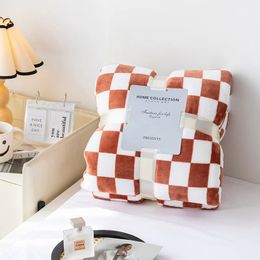 Blankets Retro Checkerboard Plaid Flannel Blanket Super Soft Warm Throw Office Sofa Cover Bedspread Gift 231030