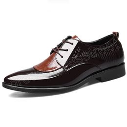 Scarpe eleganti da uomo Scarpe da ufficio in pelle verniciata italiana Scarpe formali da uomo Sapato Masculino Zapatos Hombre