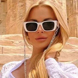 Sunglasses Luxury Metal Chain Square Sunglasses Elegant Brand Shades for Women Cat Eye Sun Glasses Lattice Frame New Oculos zonnebril dames T220831