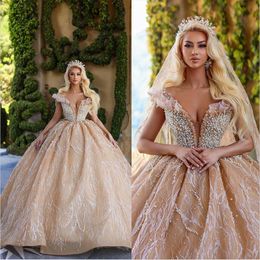 Saudi Arabia Princess Sparkly Ball Gown Wedding Dress Pearls Beading Short Sleeve Puffy Bride Dresses Robe De Mariee