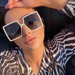 Sunglasses Fashion White Square Sunglasses Women Celebrity Brand Shades Unisex Vintage Design Oversized Sun Glasses Women Men Oculos De Sol T220831