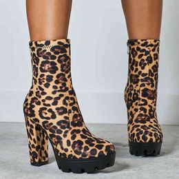 Boots Winter New Women's Thick Heel Short Tube Martin Sexy Leopard Print High Shoes 220901
