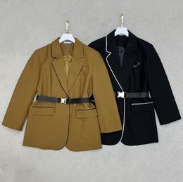 Patchwork Big Pocket Jackets Women Blazers Coats Trendy Waist Belt Designer Jacket 2 Colors Lapel Neck Windbreaker