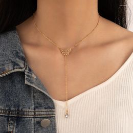 Pendant Necklaces 2022 Butterfly Hollow Single Layer Necklace With Geometric Diamond Fringe Clavicle Chain