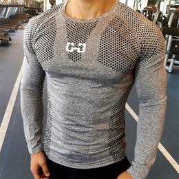 Men's T-Shirts Gym T Shirt Men Long Sleeve Sport T Shirt Bodybuilding Top Man Muscle Training Compression Fitness Clothing 220902