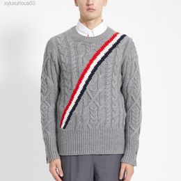 Hoodies Tb Sweater Autunm Winter Men's Sweaters Fashion Brand Clothing Fine Merino Wool Diagonal Rwb Stripe Crew Neck Coats