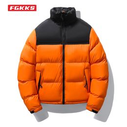 Mens Down Parkas FGKKS Mens Padded Jacket Thickened Bread Jacket Stitching Contrast Color Fashion Parka Coats Male 220902