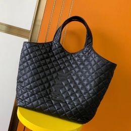 7A new top leather ladies tote bag luxury designer shoulder large capacity diamond ICARE shopping classic fashion retro British style brand mother 698651