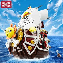 Blocs Thousand Sunny Model MOC Pirates Ships Cr￩atif Blocs Building Blocs Corsair Boat Set Bricks Toys For Kids Boys Cadeaux T220901