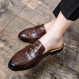 Summer Men Shoes Half Slippers High Quality Mens Crocodile pattern Leather Casual Shoes Loafers Flip Flops Lightweight Flats