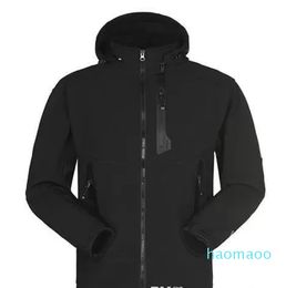 2022 new fashion JacketMen Waterproof Breathable Softshell Jacket Men Outdoors Sports Coats women Ski Hiking Windproof Winter Outwear Soft Shell top quality