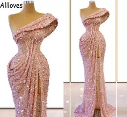 Pink Sequined Shiny Prom Dresses Mermaid One Shoulder Ruched High Split Evening Celebrity Gowns Sweep Train Arabic Aso Ebi Formal Occasion Robe de Soiree CL1064