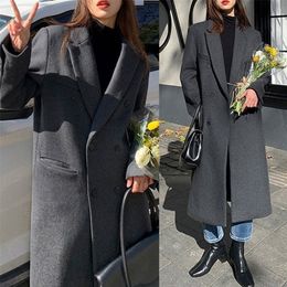 Women's Wool Blends Autumn and winter Korean high quality wool coat women's classic retro double breasted loose fit medium length 220902