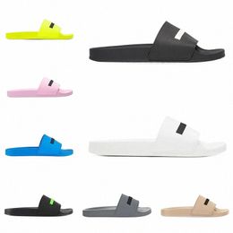 2023 Slippers men women designer slippers summer pool slides Black Green White Cool Grey Split Blue soft Pink Yellow mens Rubber sandals Paris shoes