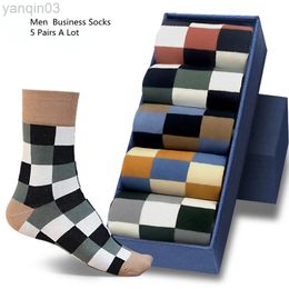 Athletic Socks 5 Pair of Mens Colourful Grid Business Sock High Quality Combed Cotton Compression Fashion Gentleman Happy Men L220905