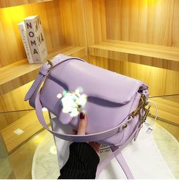 2023 Brand C's Pillow Tabby Shoulder Bag pu Women Pure Color grils Bacchus Bags Hardware Cloudy Handbags Supper Soft Real Leather