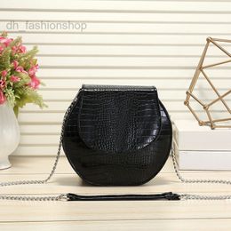 Good Quality 2023 Womens Bags Designer Women Leather Handbags Flap Shoulder Bag Female Stripe Ladies Brand Imitation Handbag Wallets Luxury Lette