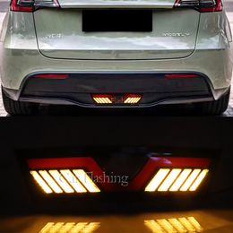 LED Bumper Light Rear Fog Lamp Brake Light Dynamic Turn Signal Reflector For Tesla Model Y 2019 2020 2021 2022 2023