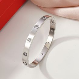 Hard Bangle With Diamonds Classic Design Bangles Charms For Jewellery Silver Colour Glossy Bracelets Fashion Luxury Wedding Jewellry couple Bracelet