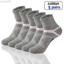 Athletic Socks 2022 New 5 Pair Many Men Black Outdoor Casual Breathable Sports Run Summer Cotton Male Sock Fitness Size38-45 L220905