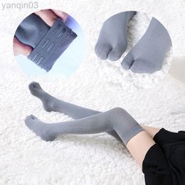 Athletic Socks 1 Pair of Tabi Sport Stockings Women Nylon Compression Tight Long Socks Over Knee High 2-Toe Stocking Female Us 5-7.5 Wholesale L220905