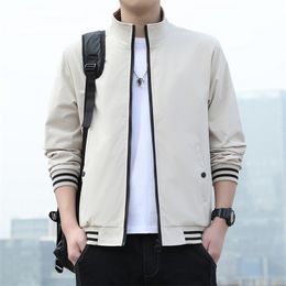 Men's Jackets Spring and Autumn Mens Coats Streetwear Standard Collar Striped Patchwork Fashion Clothing Trends Slim Fit 220905