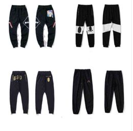 2021 Herren Sporthosen Raum Baumwollhose Männer Tracksuit Bottoms Joggers Tech Fleece Camo Running Pant