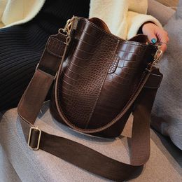 Duffel Bags Large Women's Bag High Quality Casual PU Leather Bucket Tote Hundred Simple Shoulder Ladies Bolsos