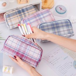 Plaid Pencil Case Pen Pouch Zipper Marker Bag Multifunction With Zipper for Girls Adults School Office Student 1223080