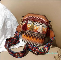 2022 new fashion Retro Vintage Embroidery Boho Tote Messenger Bag National Style Ethnic Shoulder Bags Hippie Crossbody top quality