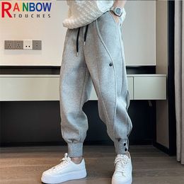 Pantaloni da uomo RainbowTouches Brand Mens Sports Pants Fashion Feet Feet Pulsini all'aperto Elastico Zipper Crusca Polti a piede a sedere 220906