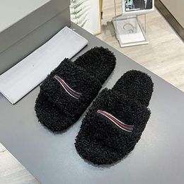 Winter Designer Slippers Fashion Letter Fur Sliders Fuzzy Slipper Slides Warm Plush Wool Slipper Rubber Sole Indoor House Shoes Black Pink White