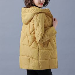 Women's Down Parkas Winter Women Jacket Warm Parkas Female Thicken Coat Cotton Padded Long Hooded Outwear Loose Women Snow Jacket 4XL 220906