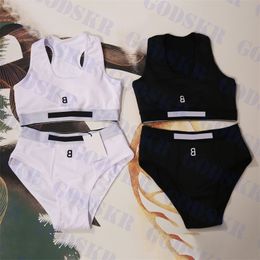 Womens Sports Tanks Briefs Set Letter Embroidered Swimwear Bra Designer Ladies Underwear Two Colors